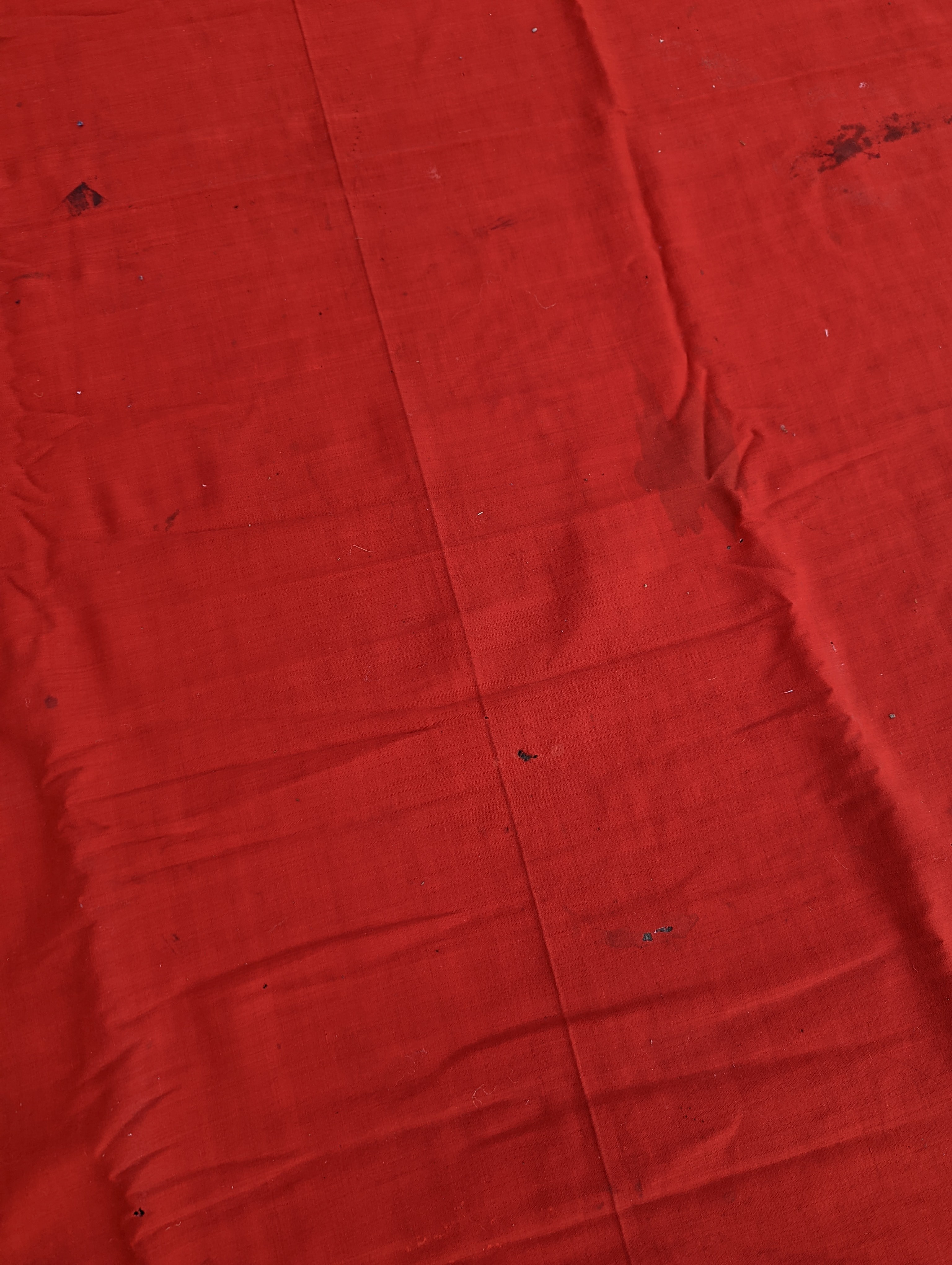 A silkwork shawl (a.f.) 270 x 140cm and an Indian embroidered cloth, 185 x180cm